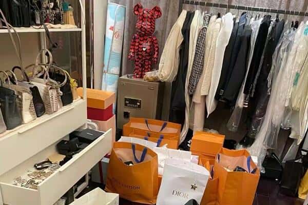 永嘉县回收一线品牌衣服